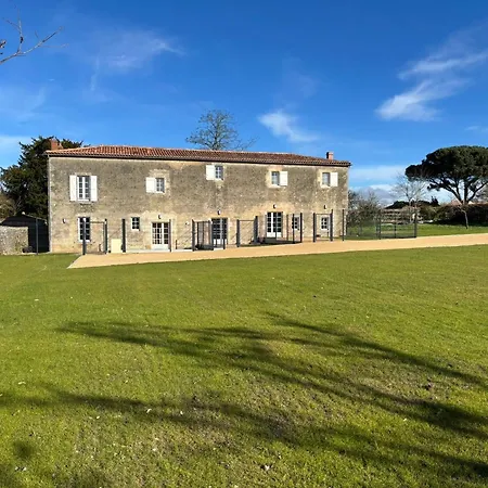 En Bocage Vendeen, 3 Chambres, Parking Inclus - Fr-1-426-607 Ferienhaus La Gaubretiere